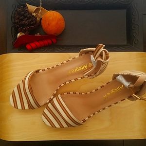 Allegra K Size 10 Brown and Beige Stripe Stiletto